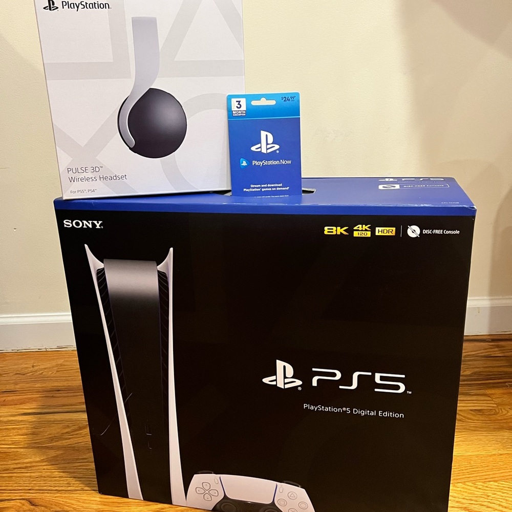 PlayStation 5 Digital Edition Bundle
